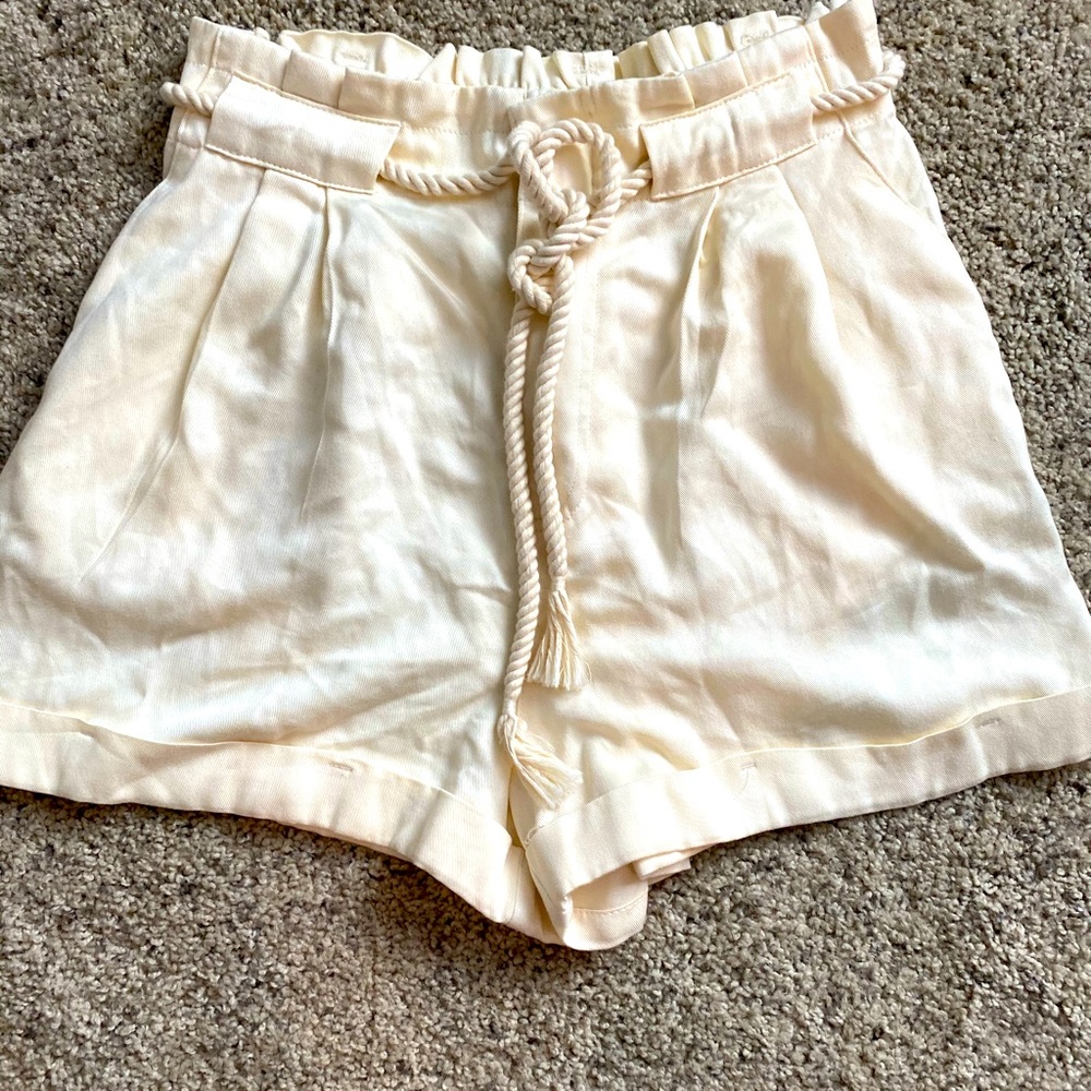 High waisted cream shorts